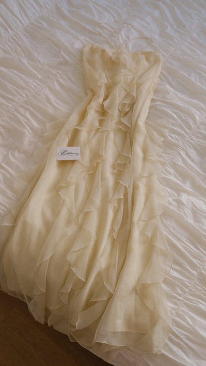 Vintage English ivory ruffle halterdress (S)