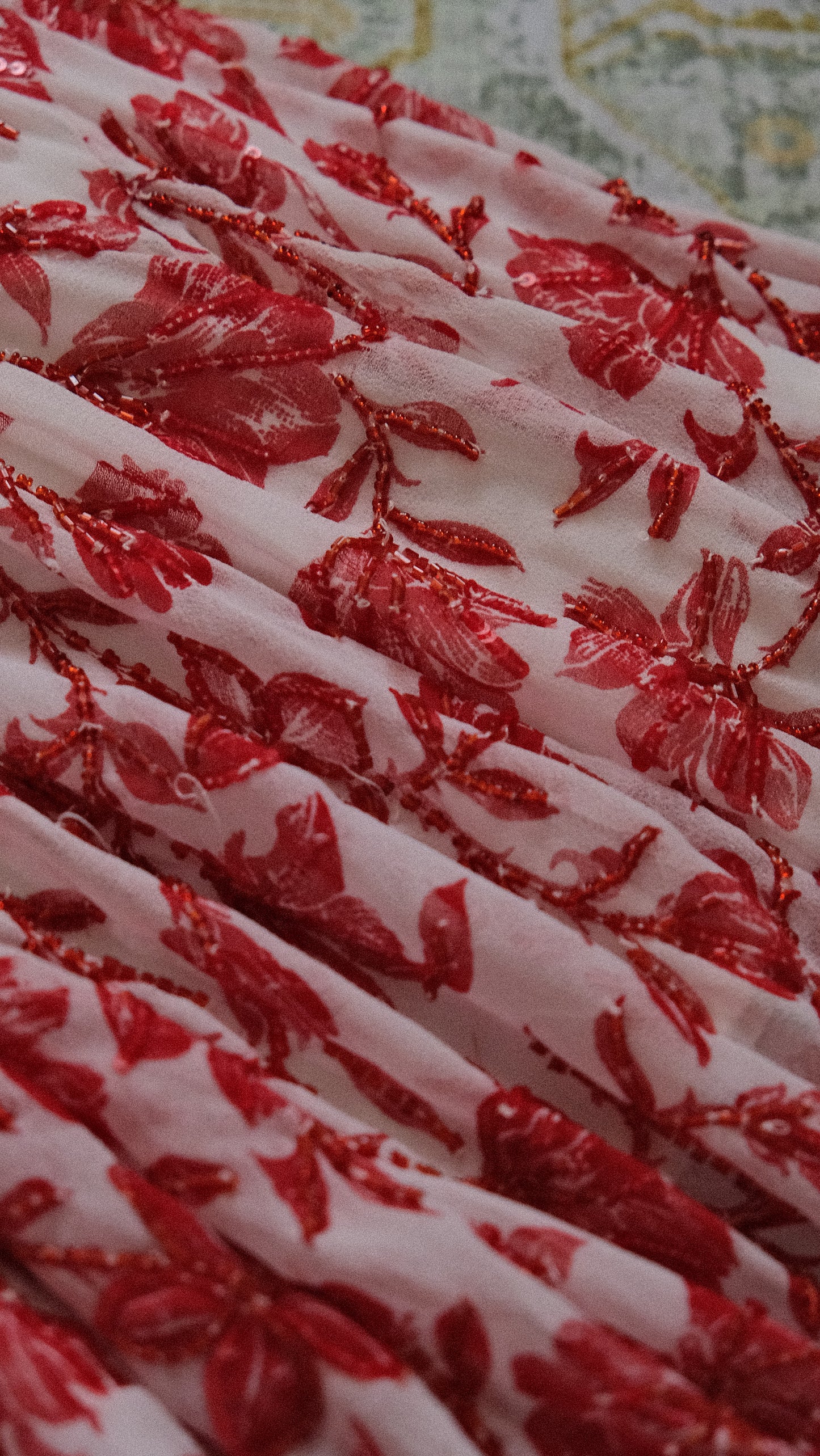 Kissed by red florals dress (M)