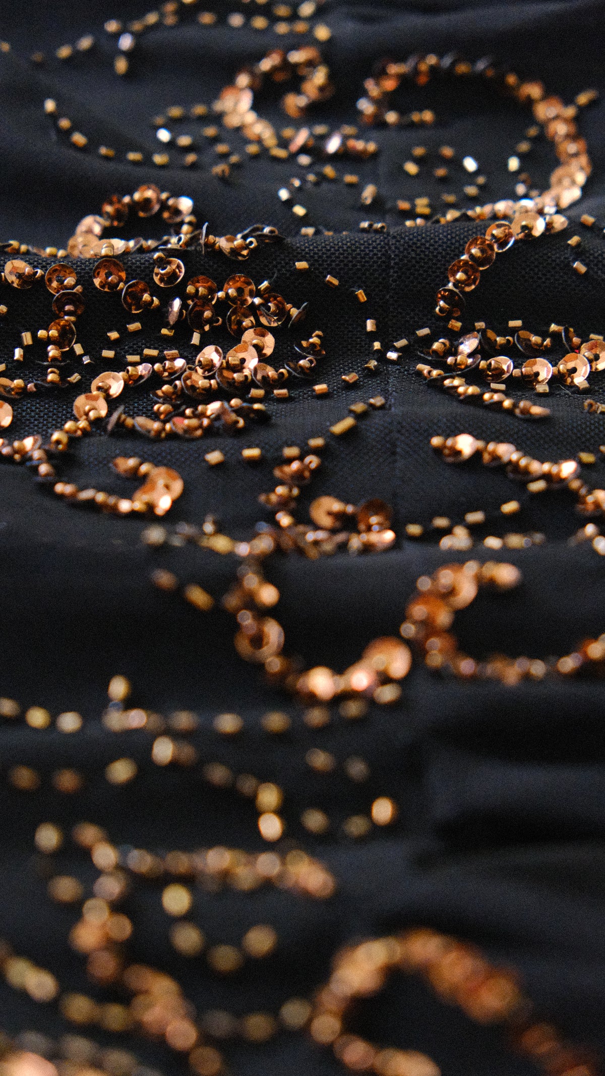 Vintage black & bronze flutter dress (M)