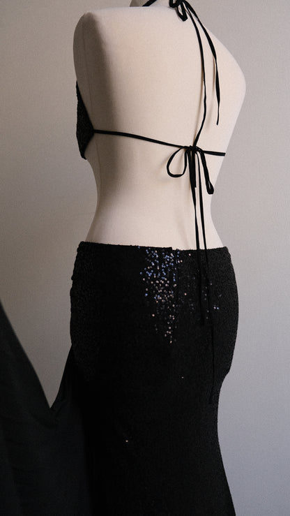 Blackout Beauty dress (S/M-L)