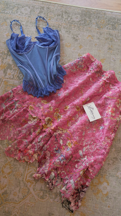 Vintage Italian berry pink skirt (M)