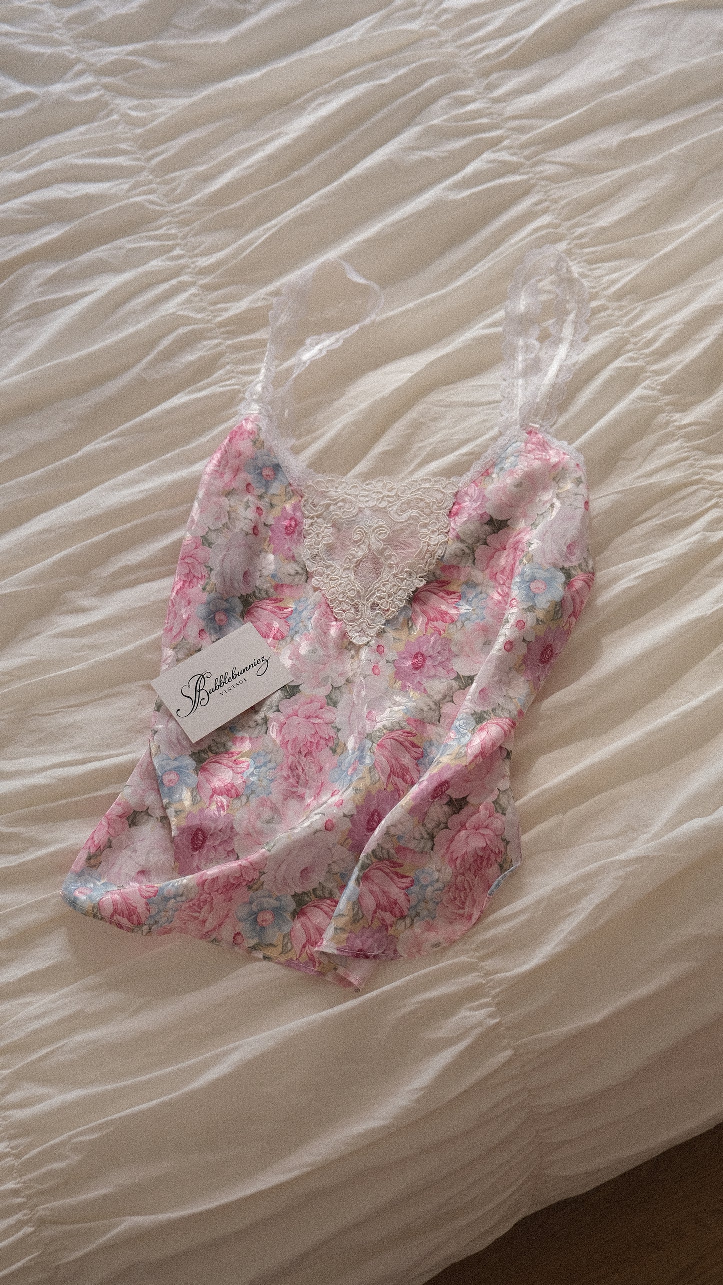 Vintage romantic floral USA cami (M-L)