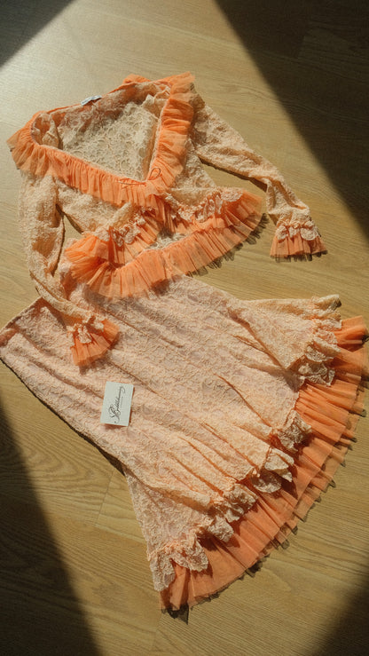 Vintage Spanish apricot 2 piece (M)