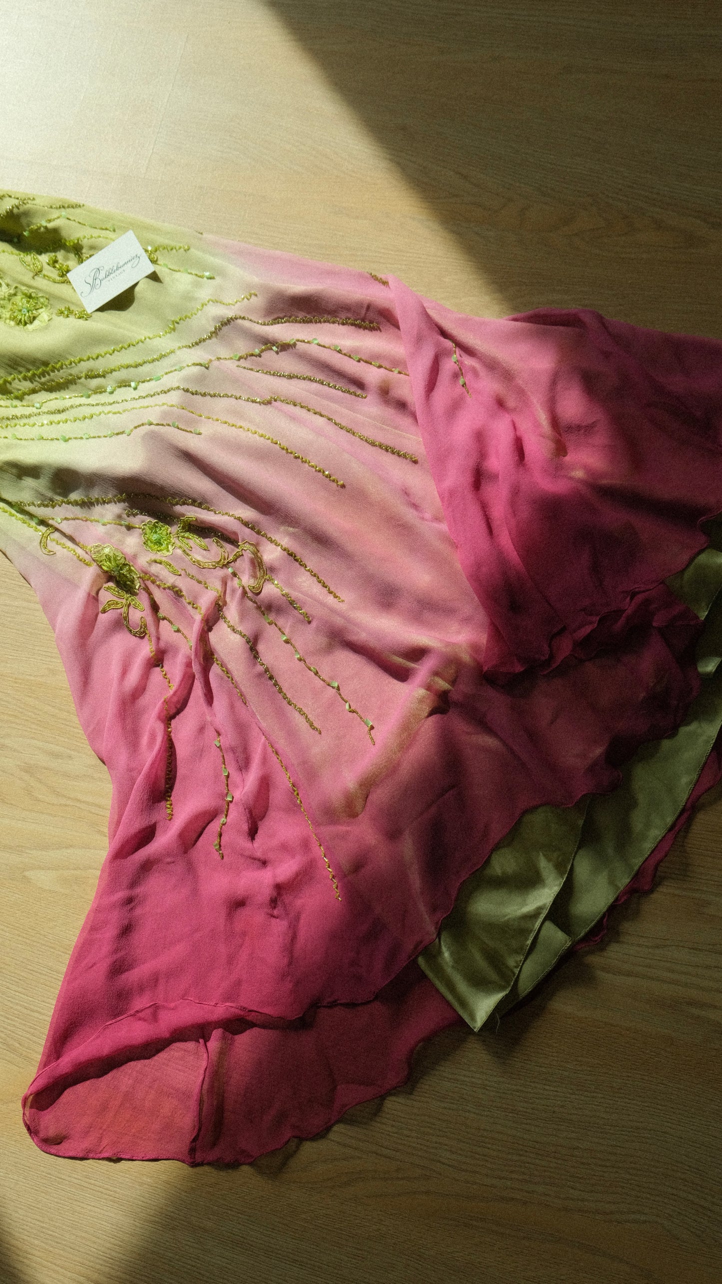 Vintage Spanish fae ombre dress (L)