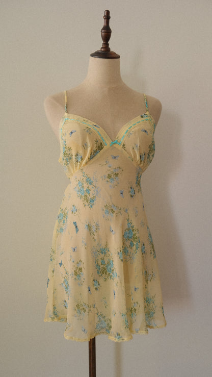 Vintage soft yellow butterfly babydoll (M)