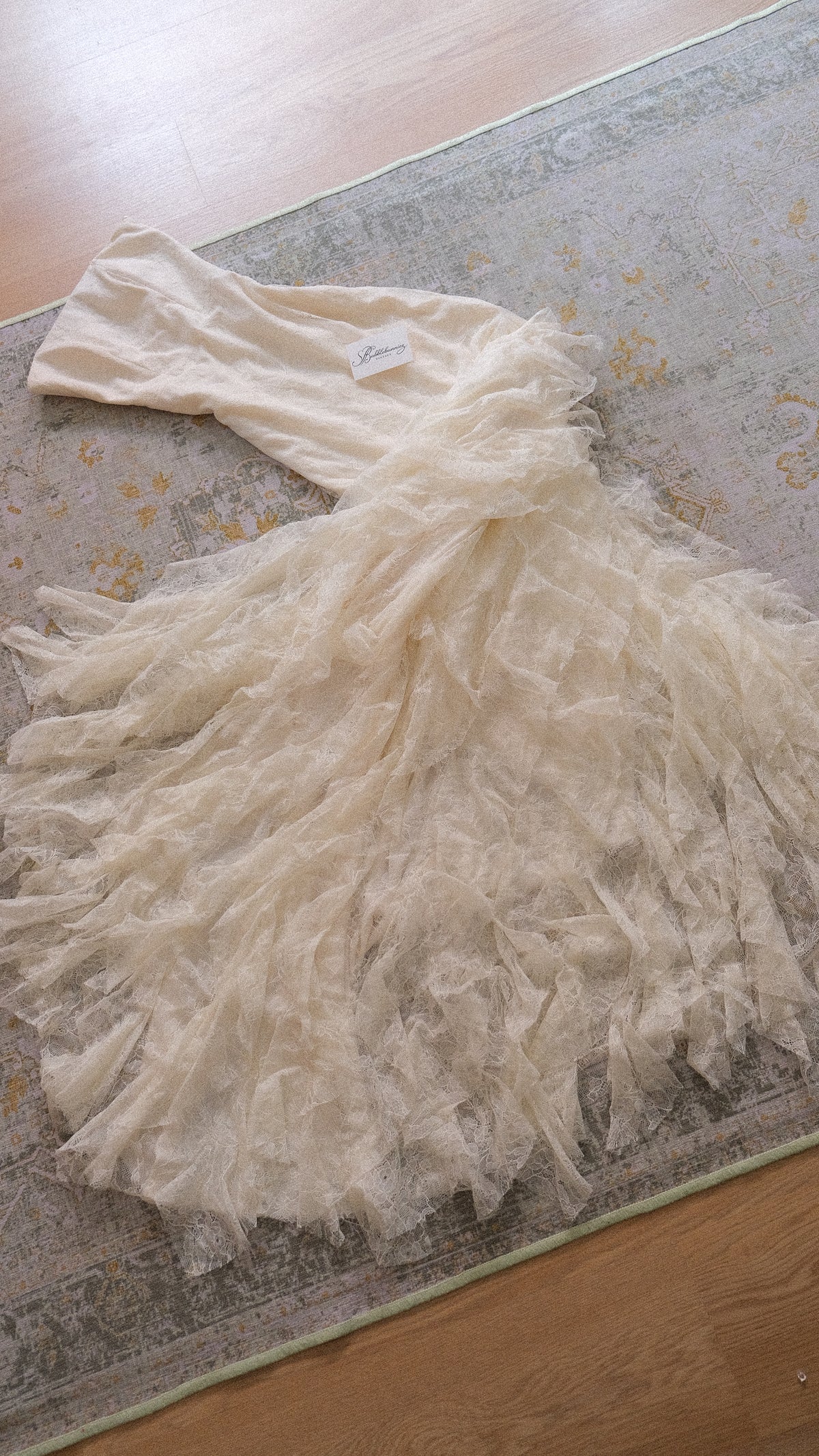 Vintage fairy ruffle bridal gown (XXS/XS)