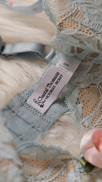 Vintage Chantal Thomass x Victoria’s Secret bra (36D/80D)