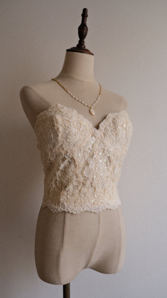 Vintage French ivory corset (XS, B cup)