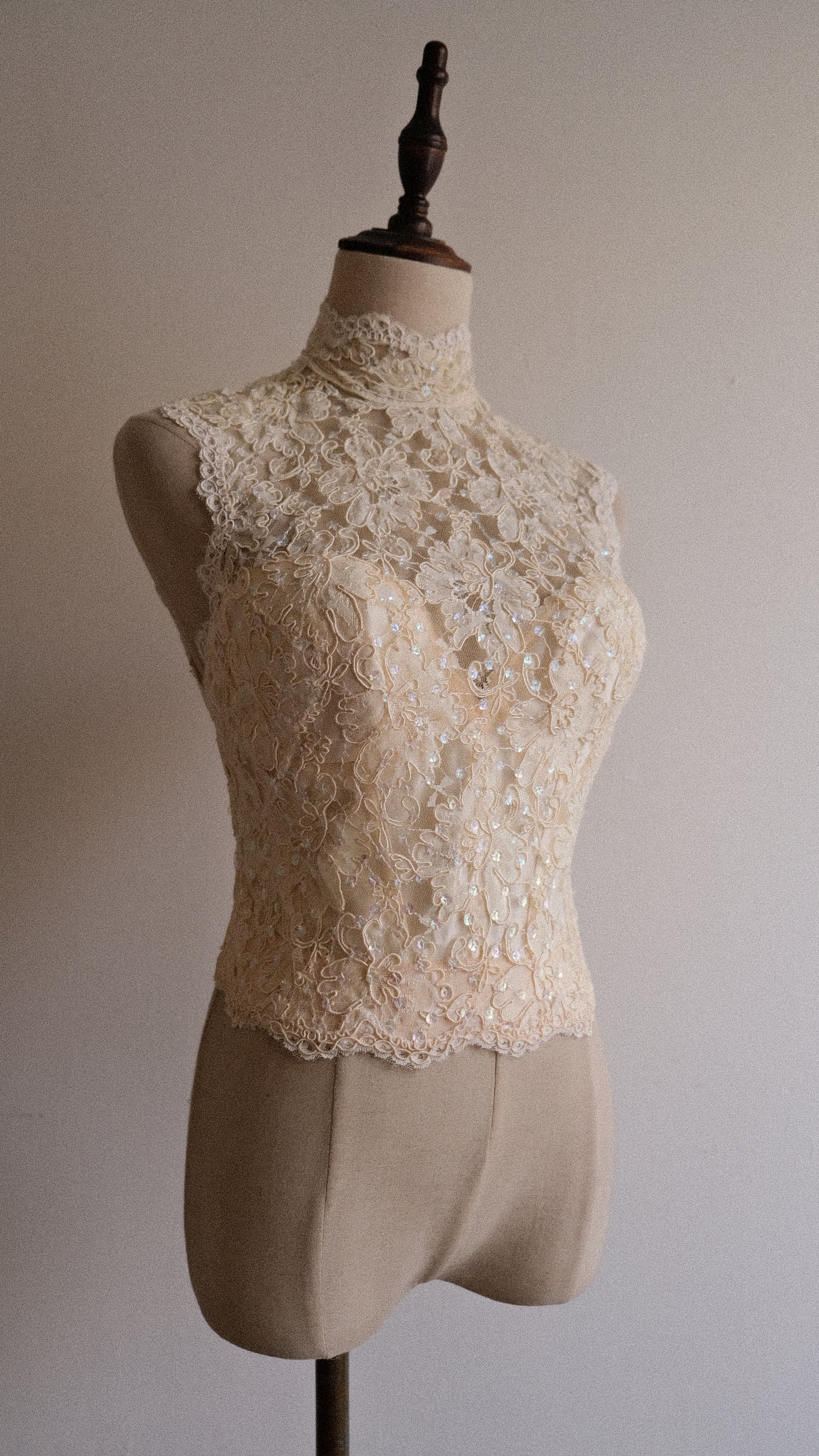 Vintage Bridal French corset (XS, B cup)