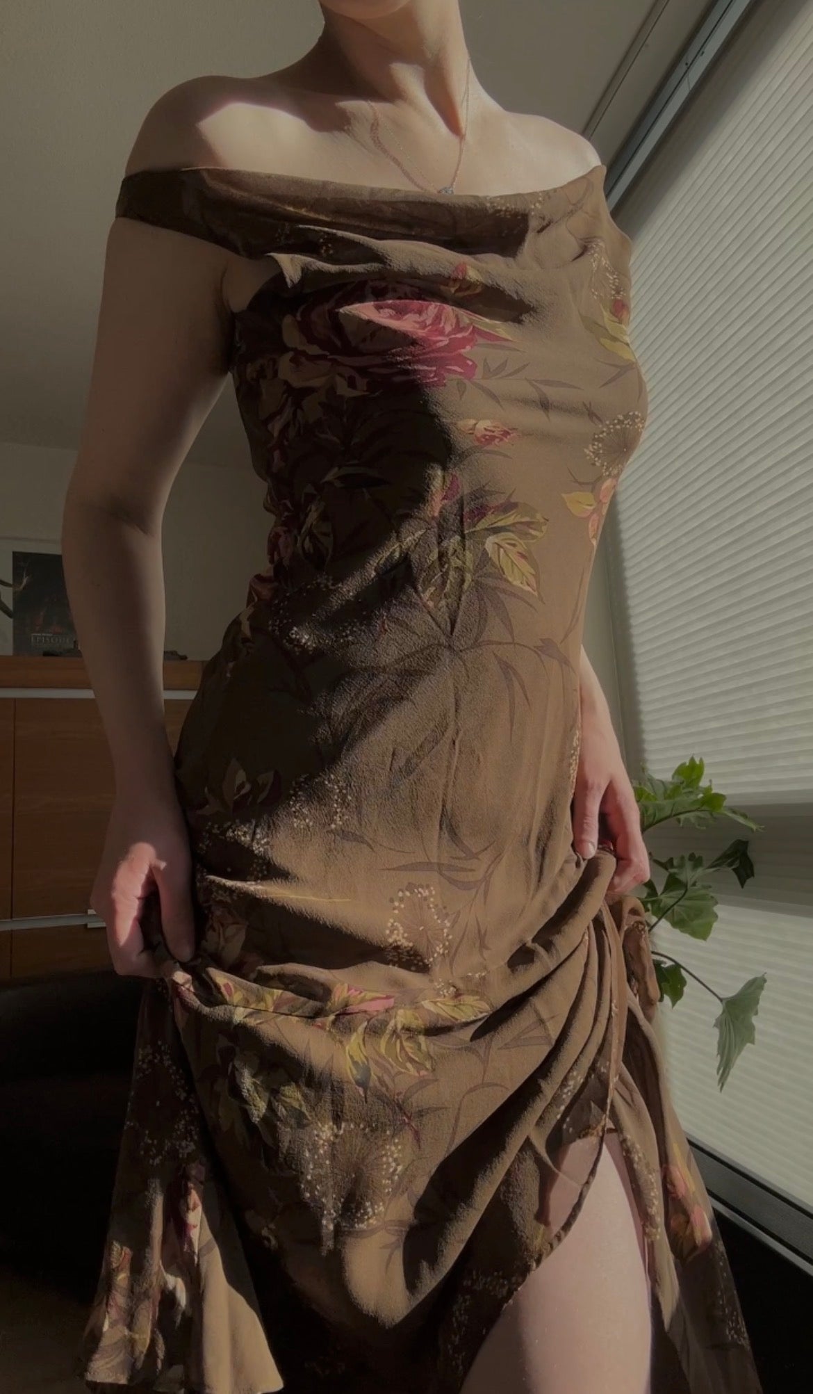 Vintage floral summer dress (S-M)