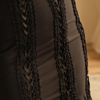 English designer midi skirt with lacing (S/M)