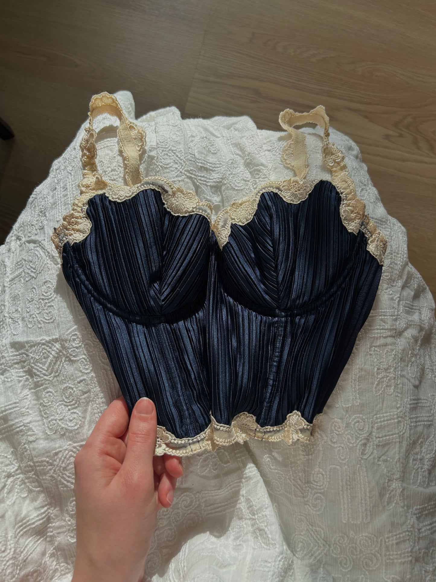 1996 La Perla navy pleated corset (34/75)